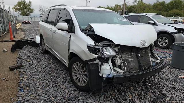 2015 Toyota Sienna Xle VIN: 5TDYK3DC3FS634959 Lot: 85589835