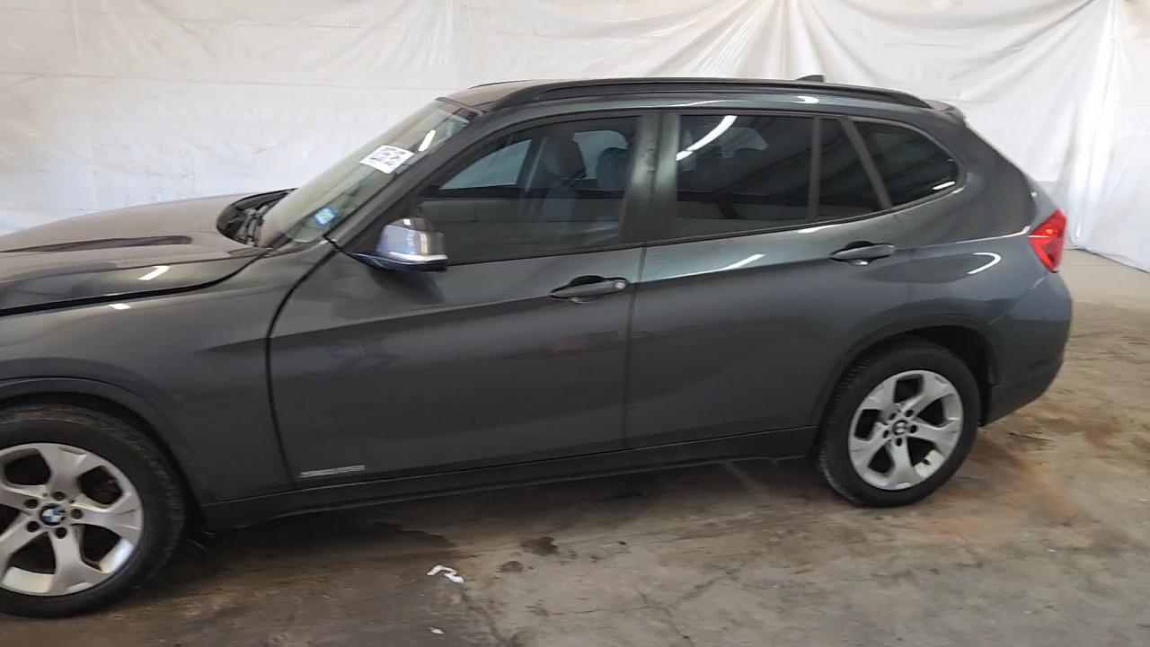 Фото: WBAVM1C54FVW56850