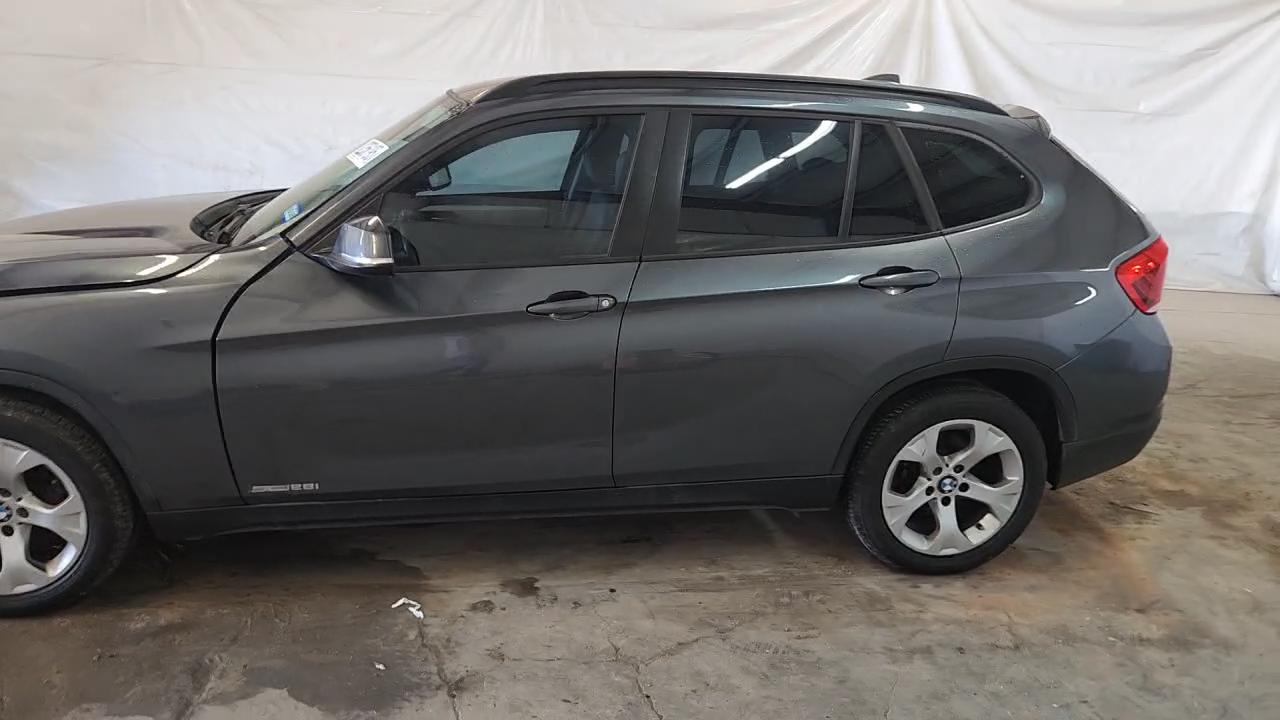 Фото: WBAVM1C54FVW56850