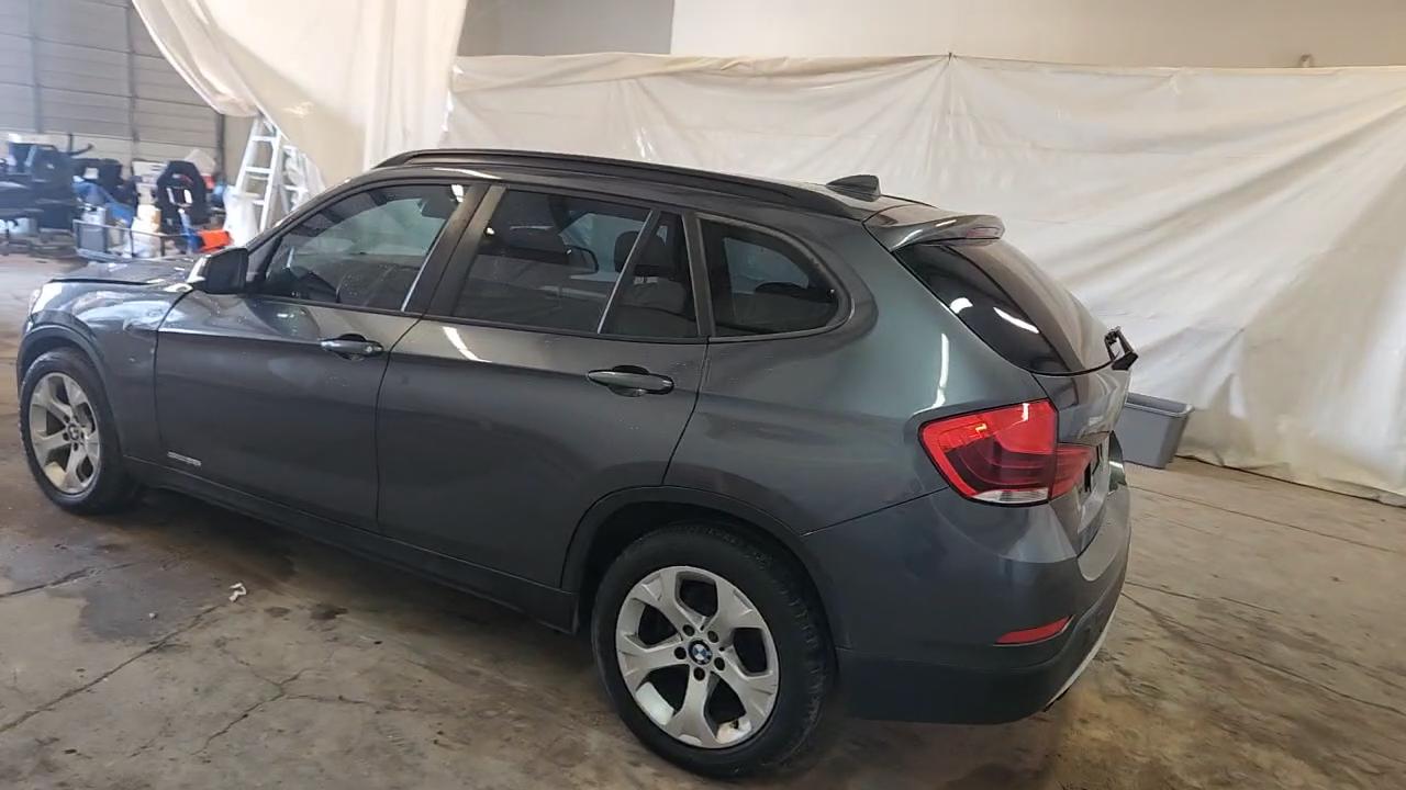 Фото: WBAVM1C54FVW56850