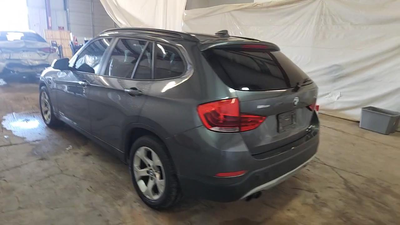 Фото: WBAVM1C54FVW56850