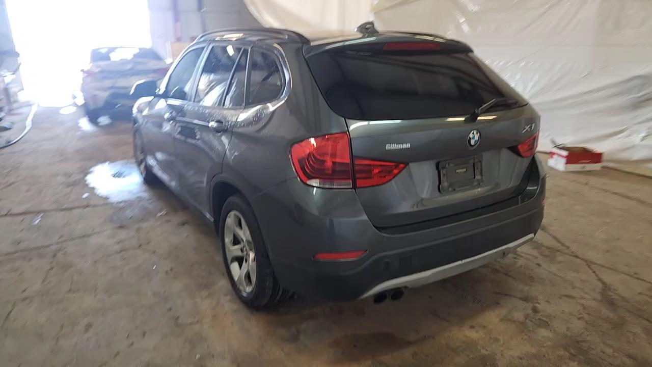 Фото: WBAVM1C54FVW56850