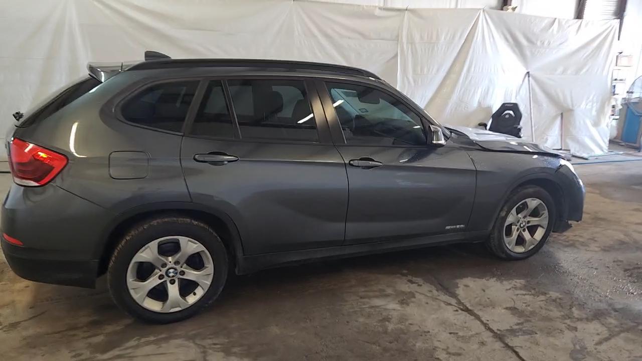 Фото: WBAVM1C54FVW56850