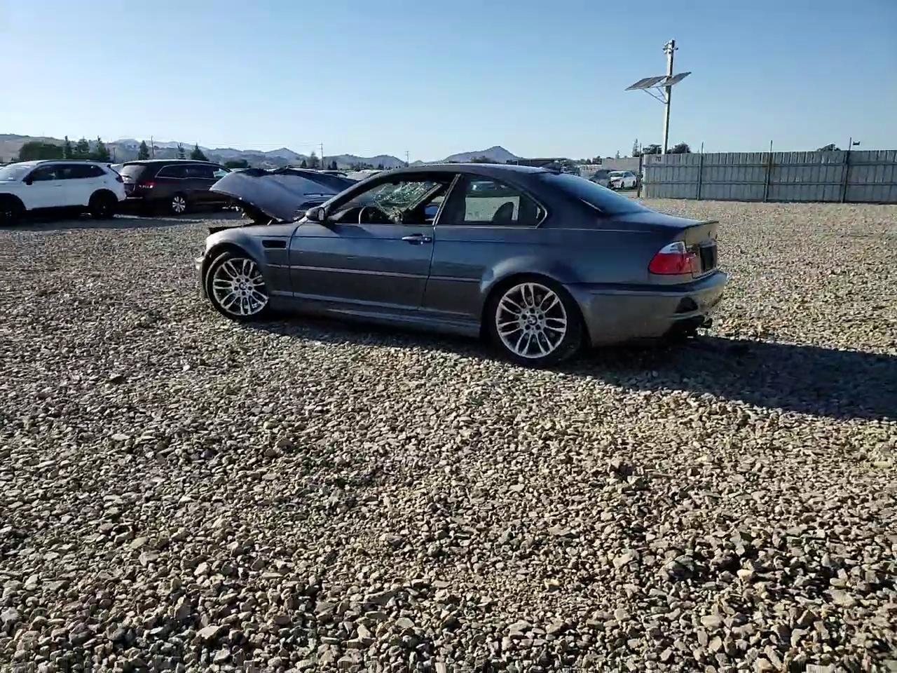 Фото: WBSBL93433JR21641