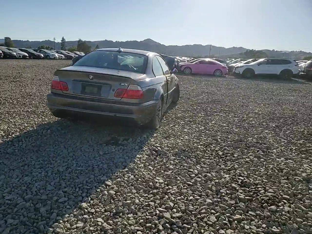 Фото: WBSBL93433JR21641