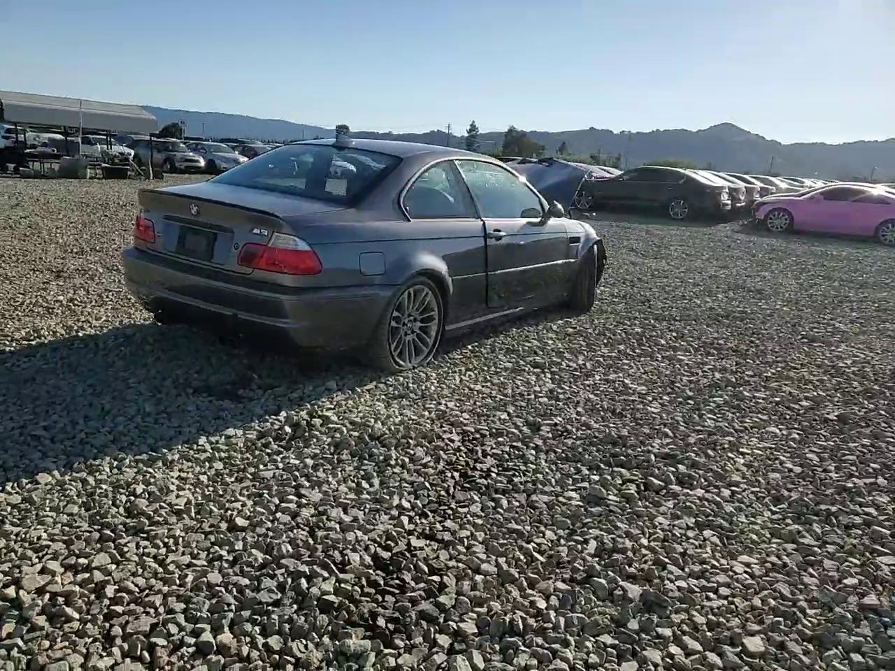 Фото: WBSBL93433JR21641