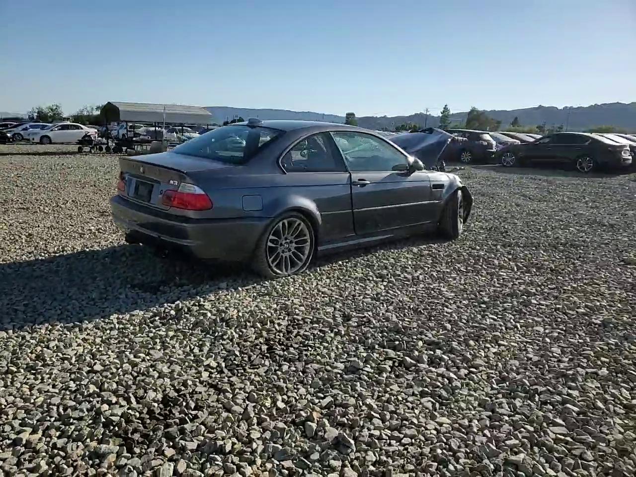 Фото: WBSBL93433JR21641