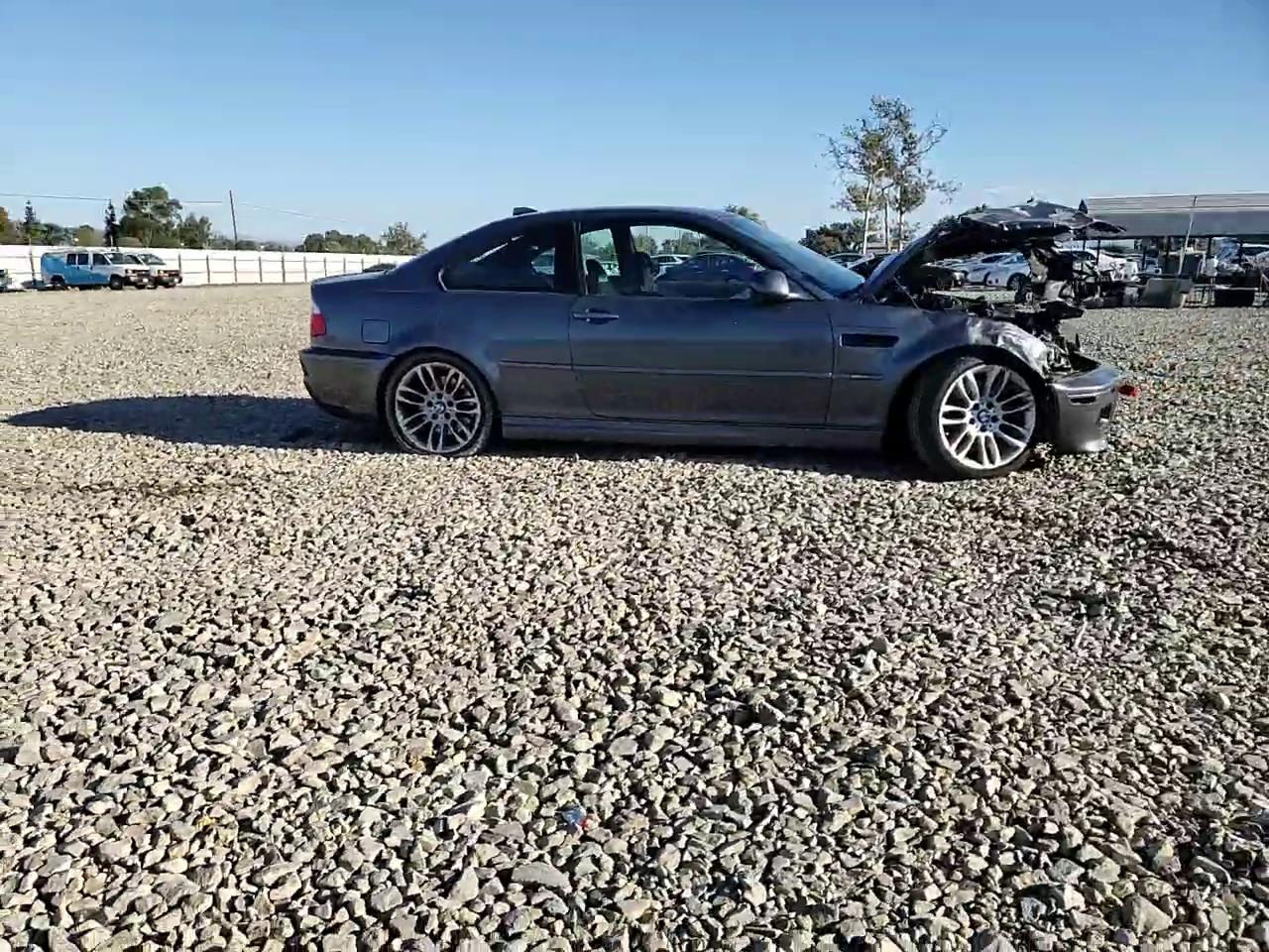 Фото: WBSBL93433JR21641