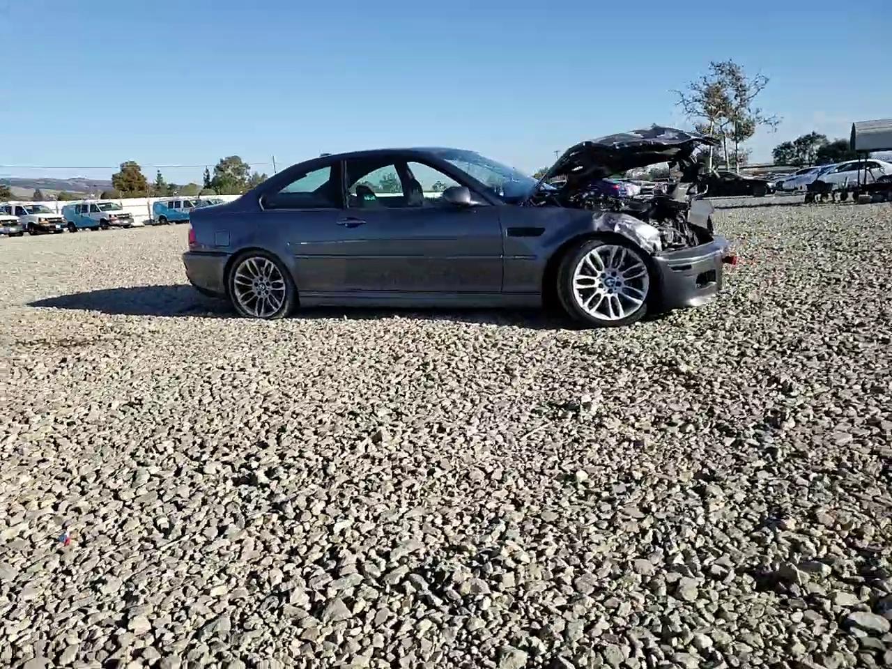 Фото: WBSBL93433JR21641