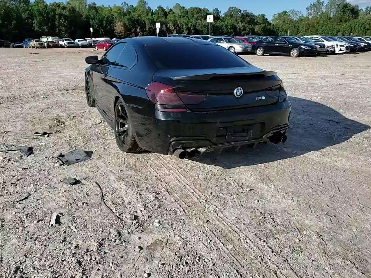 Фото: WBSLX9C54FD160719