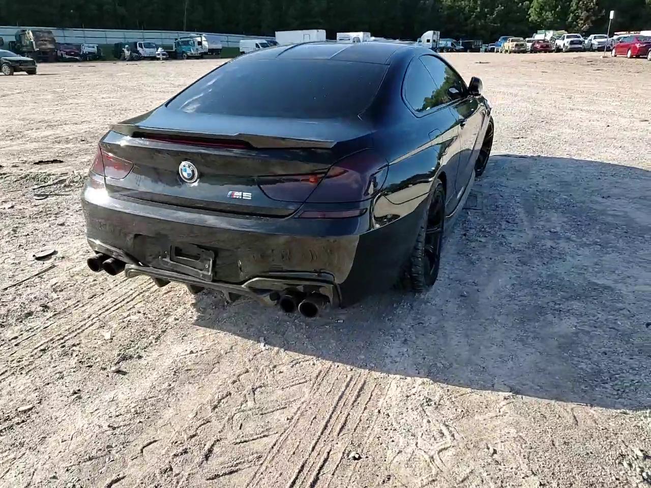 Фото: WBSLX9C54FD160719