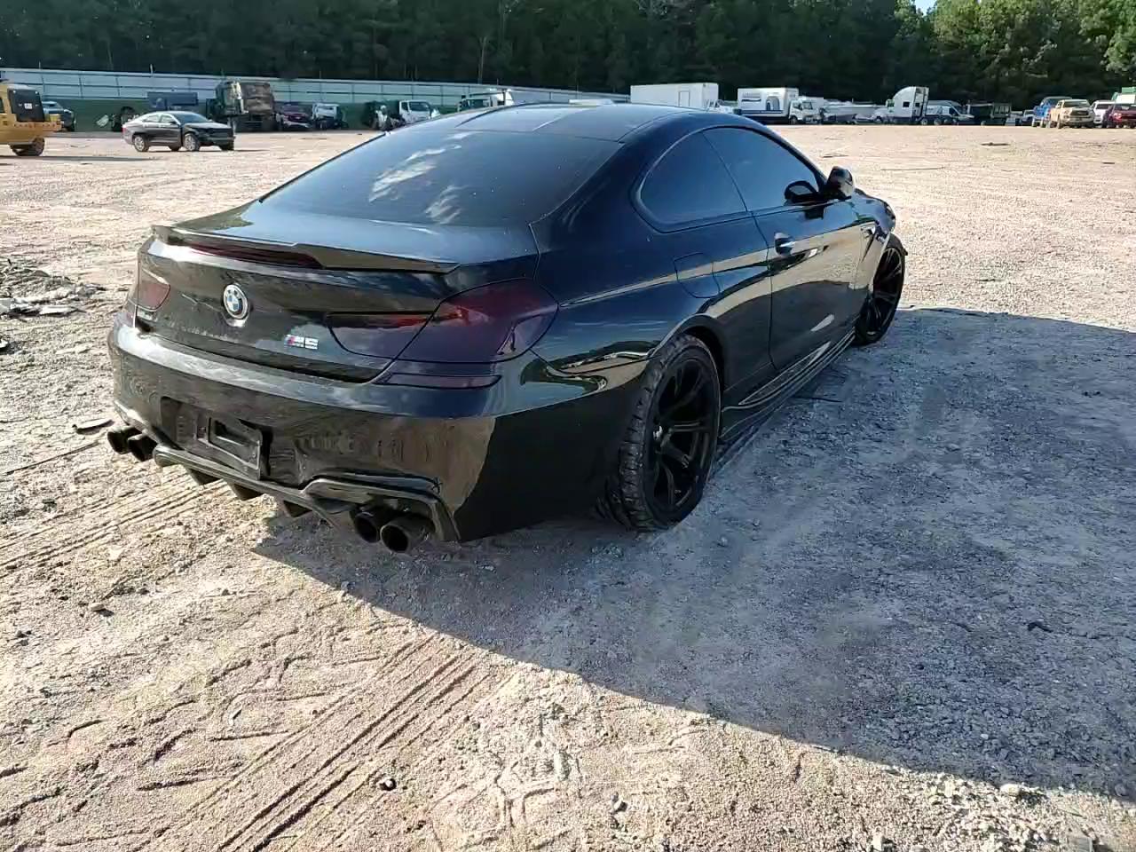 Фото: WBSLX9C54FD160719