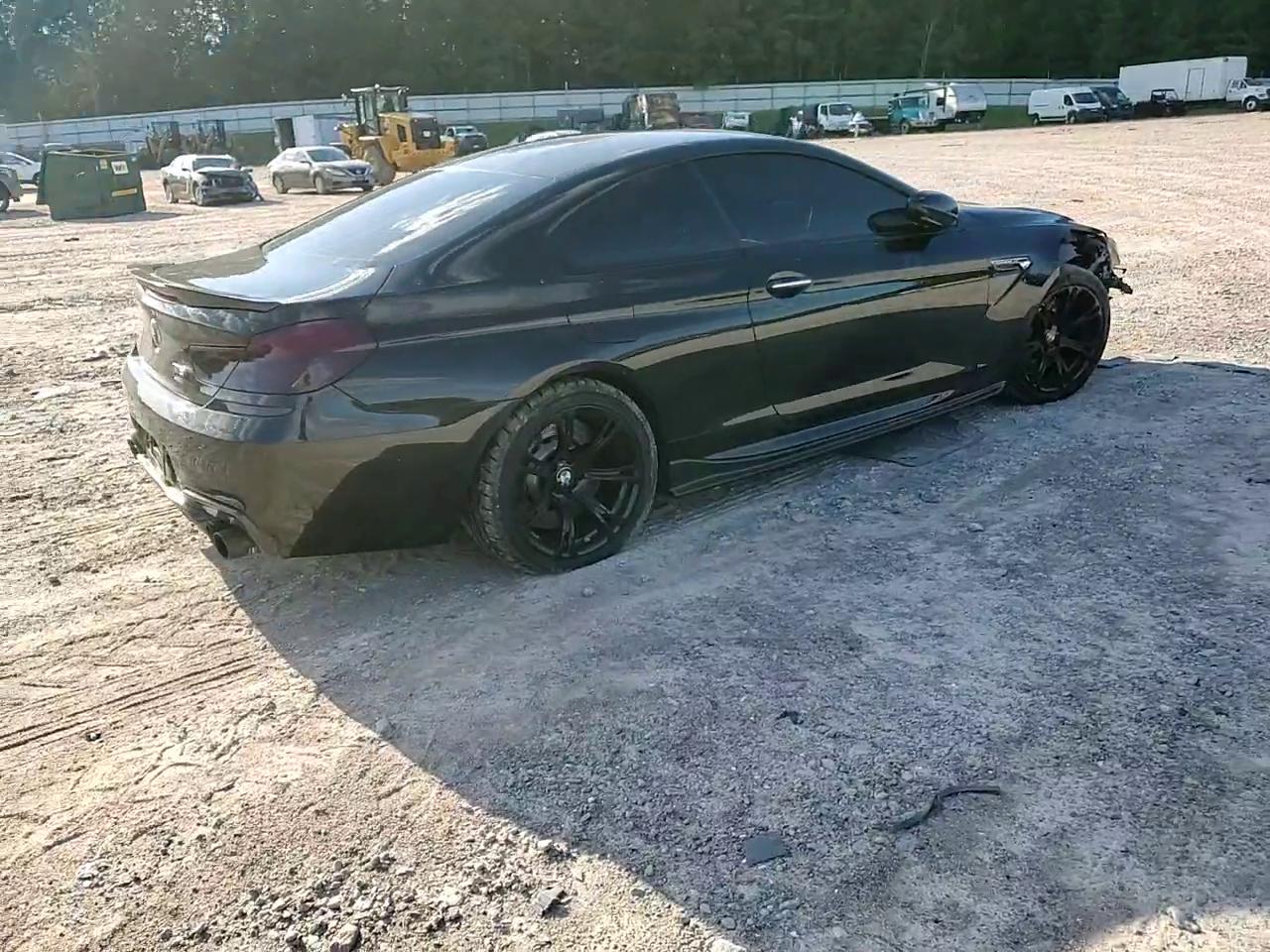 Фото: WBSLX9C54FD160719