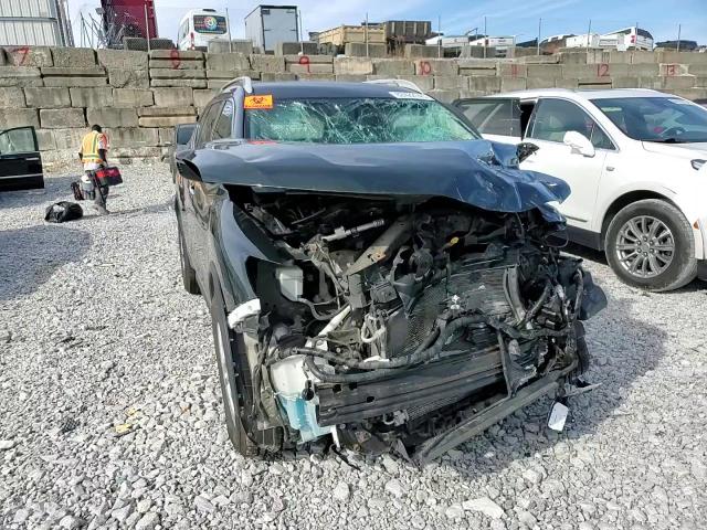 2018 Nissan Rogue S VIN: 5N1AT2MV3JC806097 Lot: 82422745