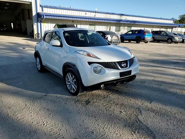 2013 Nissan Juke VIN: JN8AF5MV7DT210657 Lot: 82223895