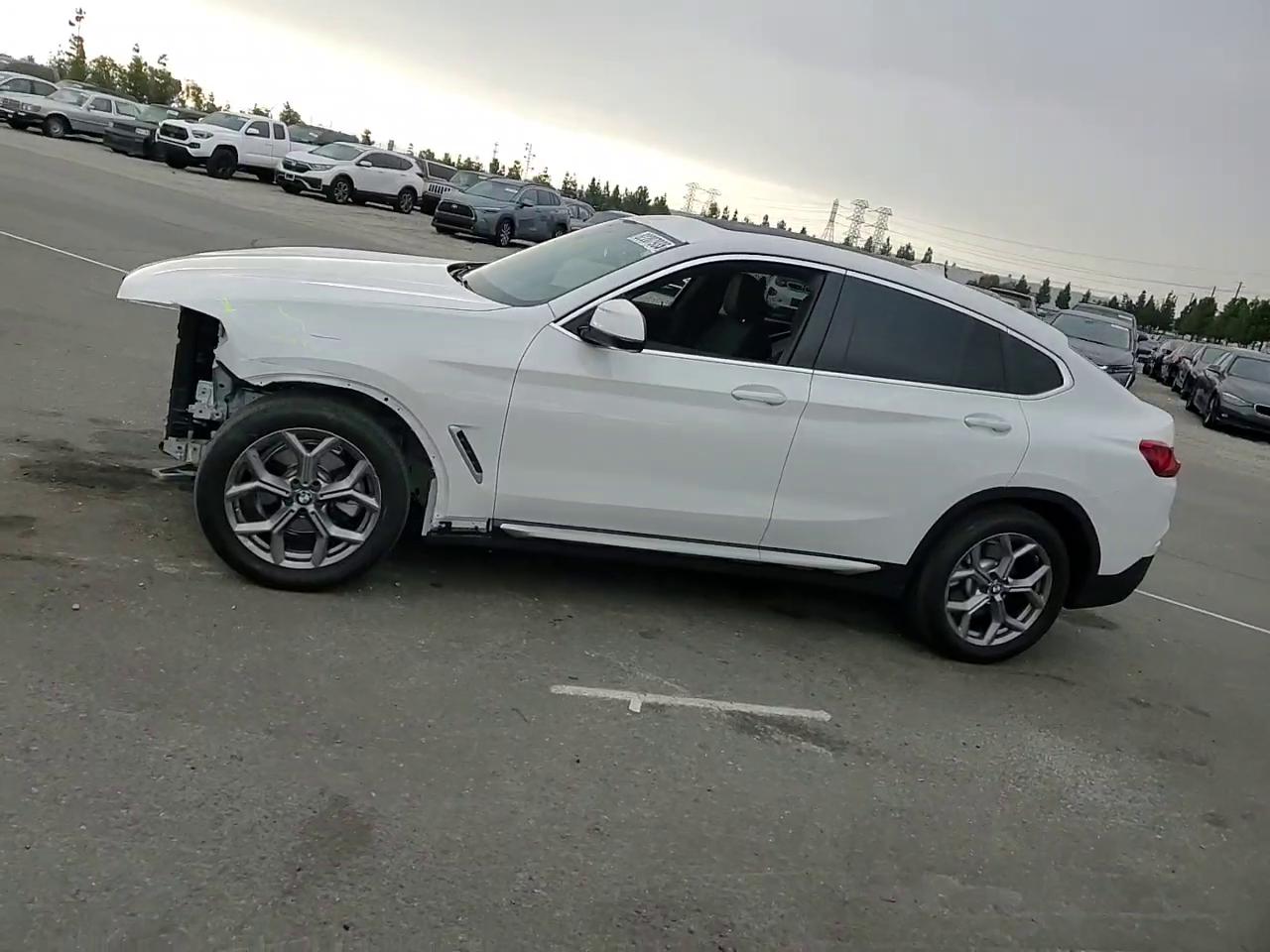 Фото: 5UX2V1C01M9H64809