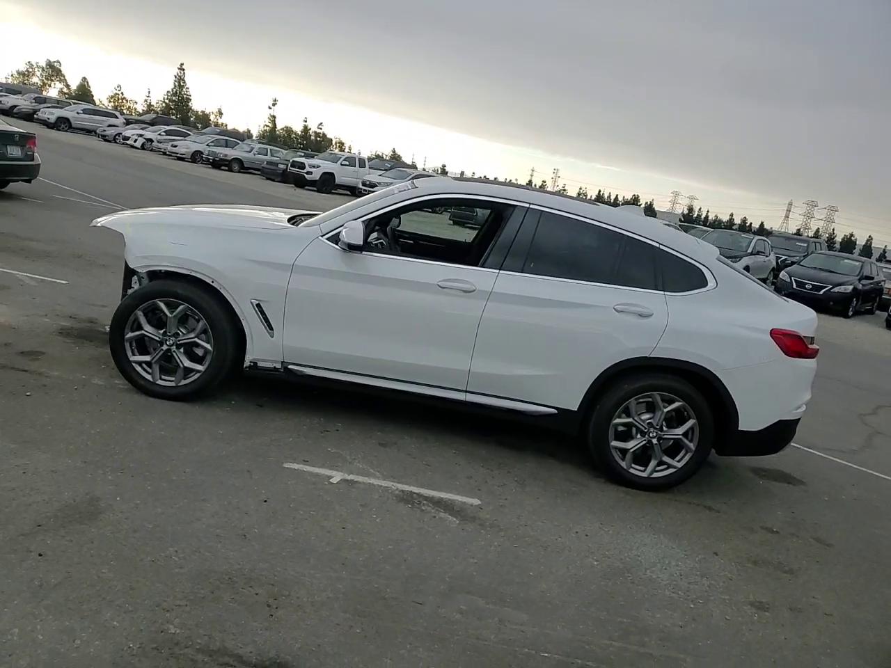 Фото: 5UX2V1C01M9H64809