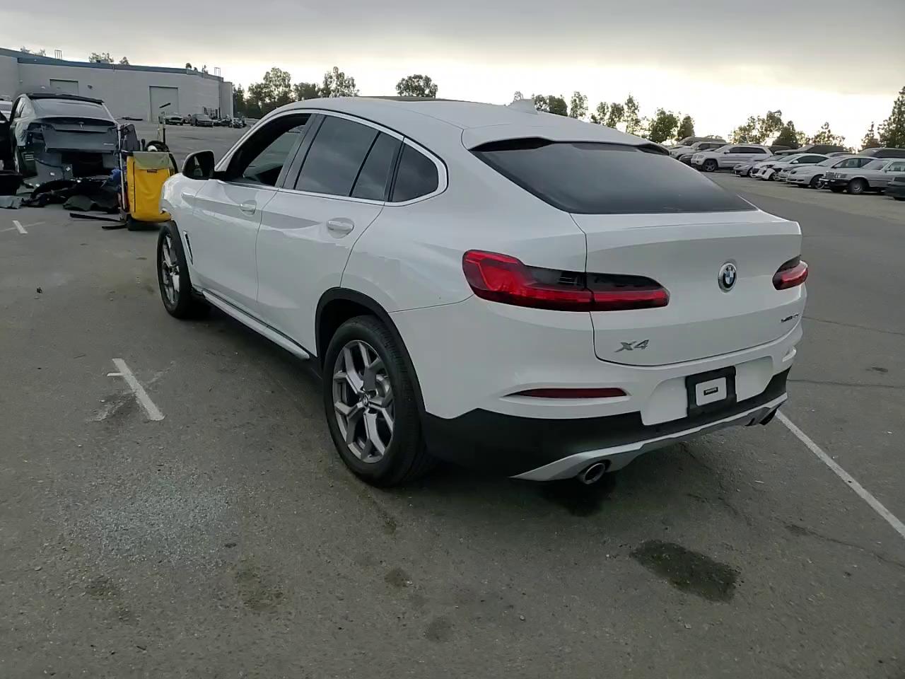 Фото: 5UX2V1C01M9H64809