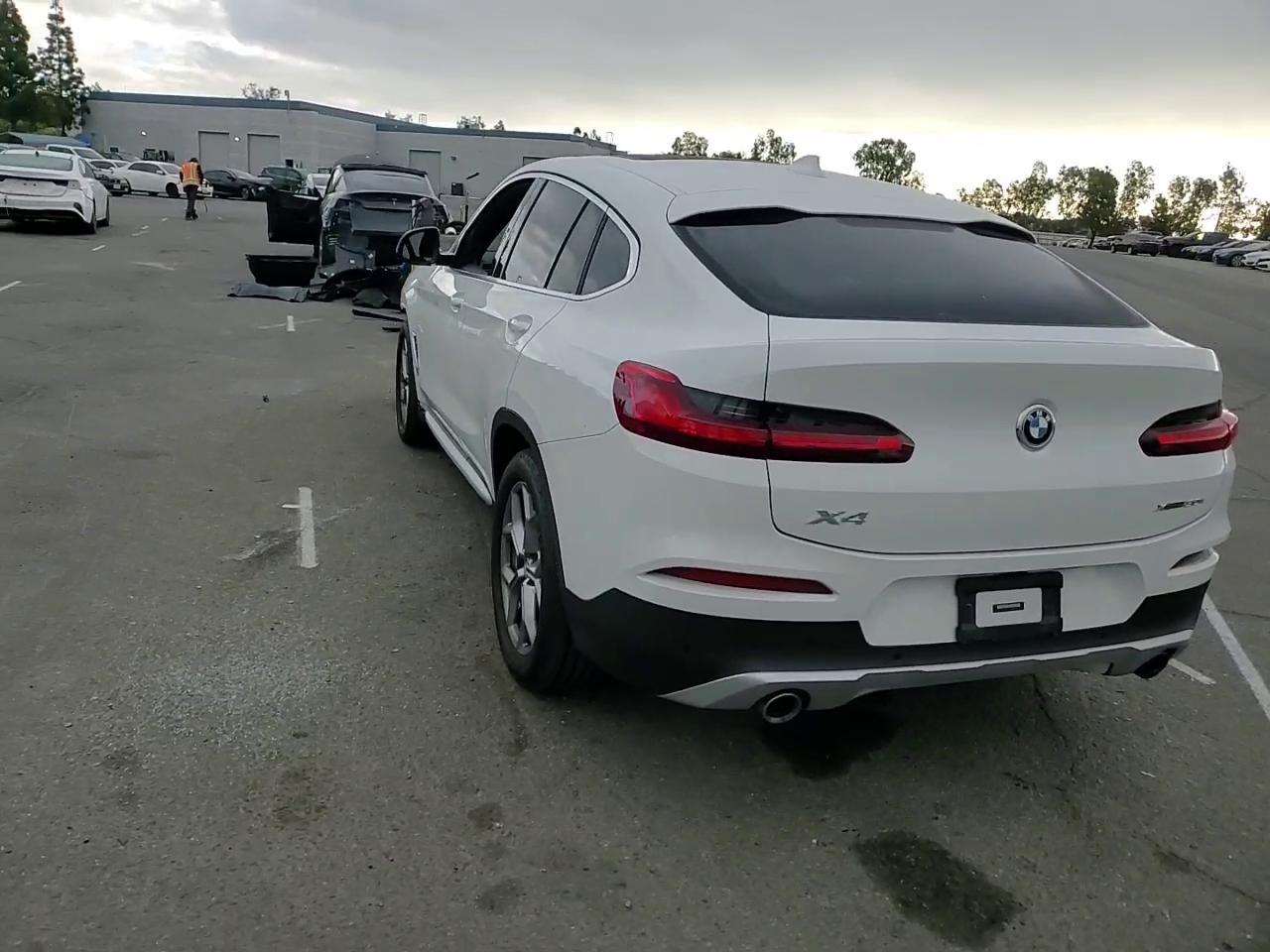 Фото: 5UX2V1C01M9H64809