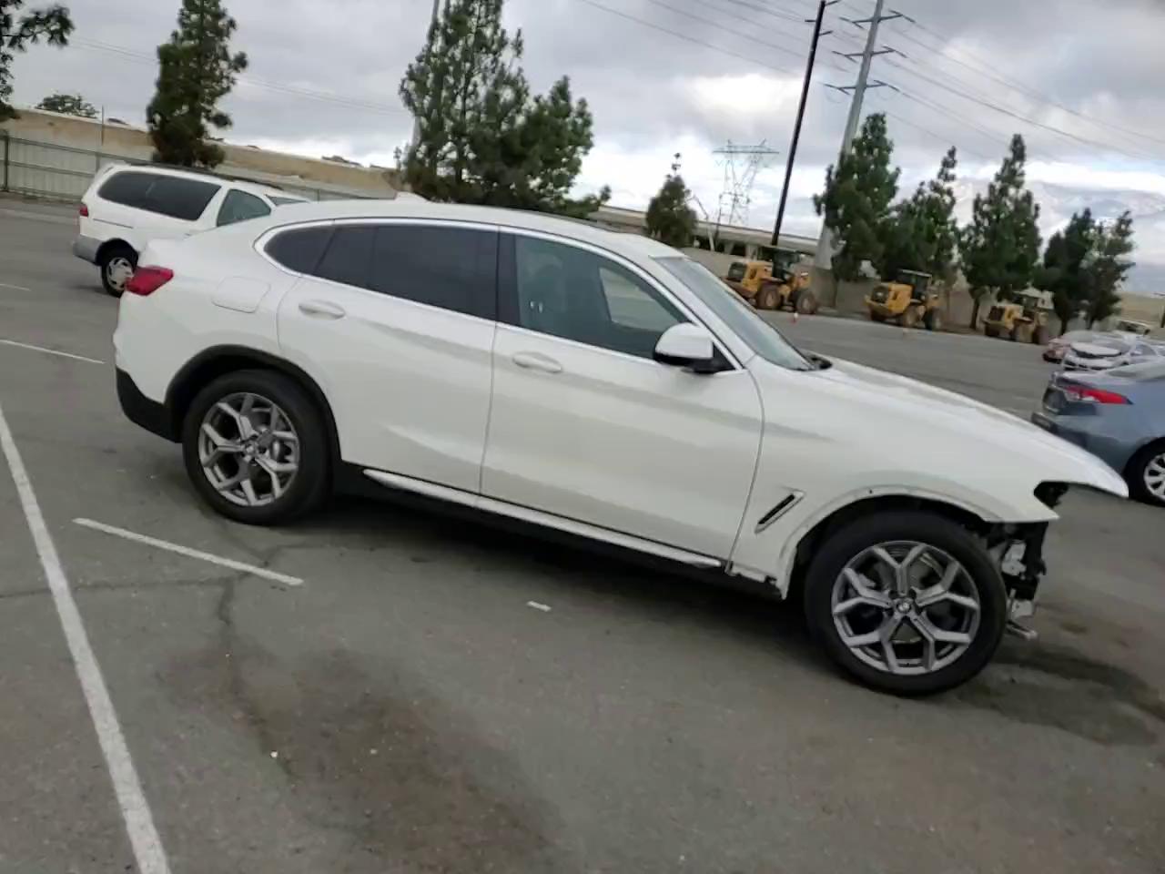 Фото: 5UX2V1C01M9H64809