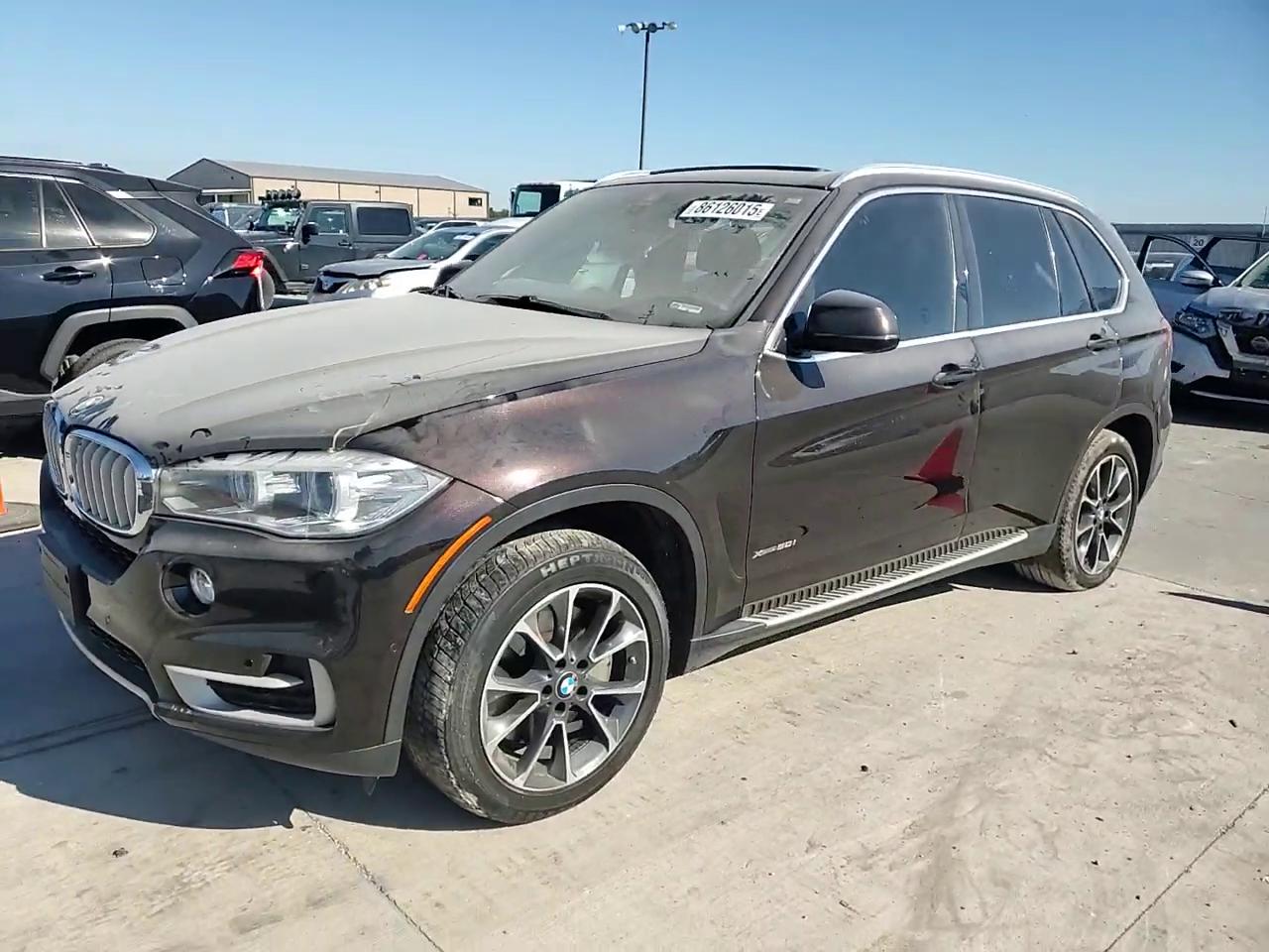 Фото: 5UXKR6C52J0U14728