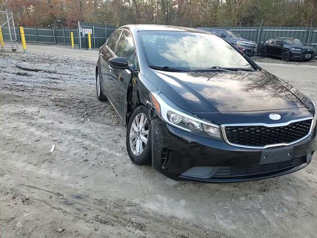 2017 Kia Forte Lx VIN: 3KPFL4A76HE125981 Lot: 90111485