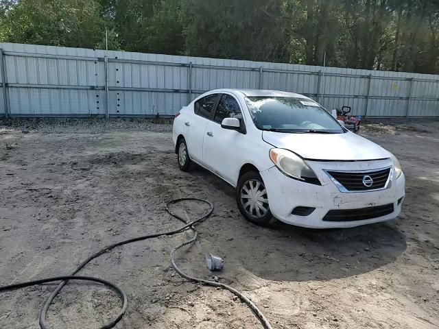 2013 Nissan Versa S VIN: 3N1CN7AP7DL844468 Lot: 85258025