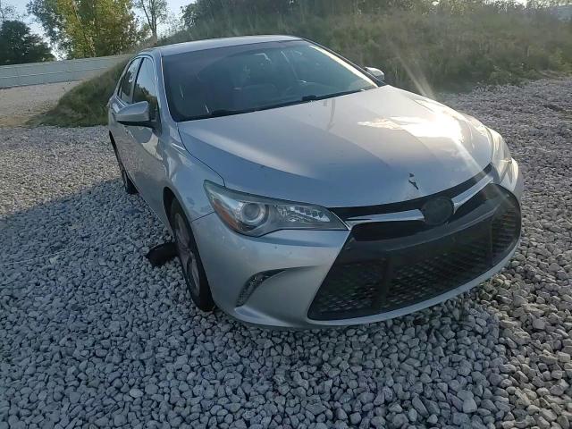 2015 Toyota Camry Le VIN: 4T1BF1FK8FU877743 Lot: 85782905