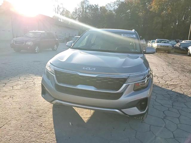 2022 Kia Seltos Ex VIN: KNDERCAA0N7272728 Lot: 89704025