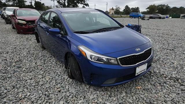2017 Kia Forte Lx VIN: 3KPFK4A74HE079604 Lot: 82344345