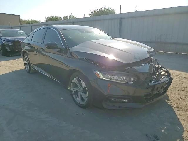 2018 Honda Accord Exl VIN: 1HGCV1F52JA096556 Lot: 84990285
