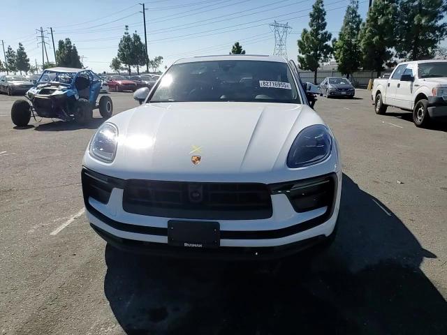 2024 Porsche Macan Base VIN: WP1AA2A55RLB16635 Lot: 82716955