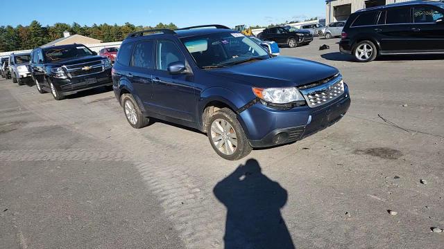 2011 Subaru Forester 2.5X Premium VIN: JF2SHADCXBG742445 Lot: 85519775