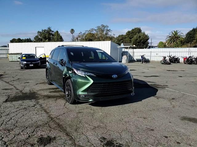 2025 Toyota Sienna Xse VIN: 5TDCSKFC7SS180081 Lot: 85783115