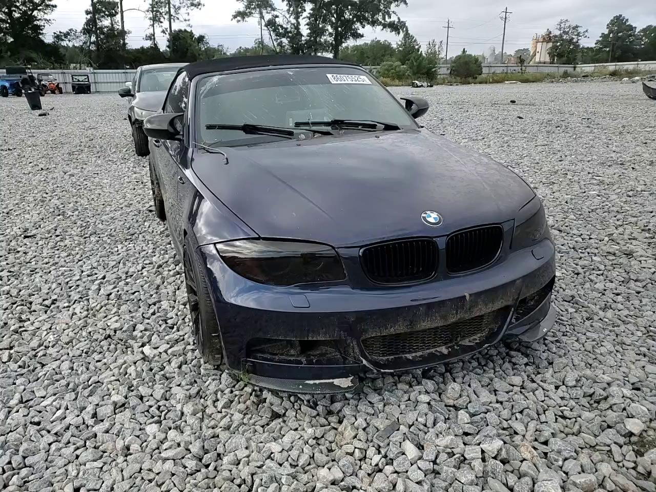 Фото: WBAUN7C53BVM25153