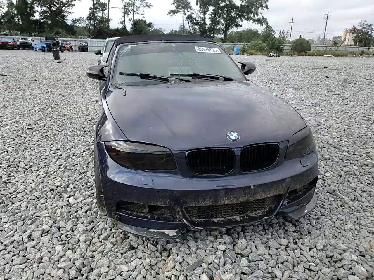 Фото: WBAUN7C53BVM25153