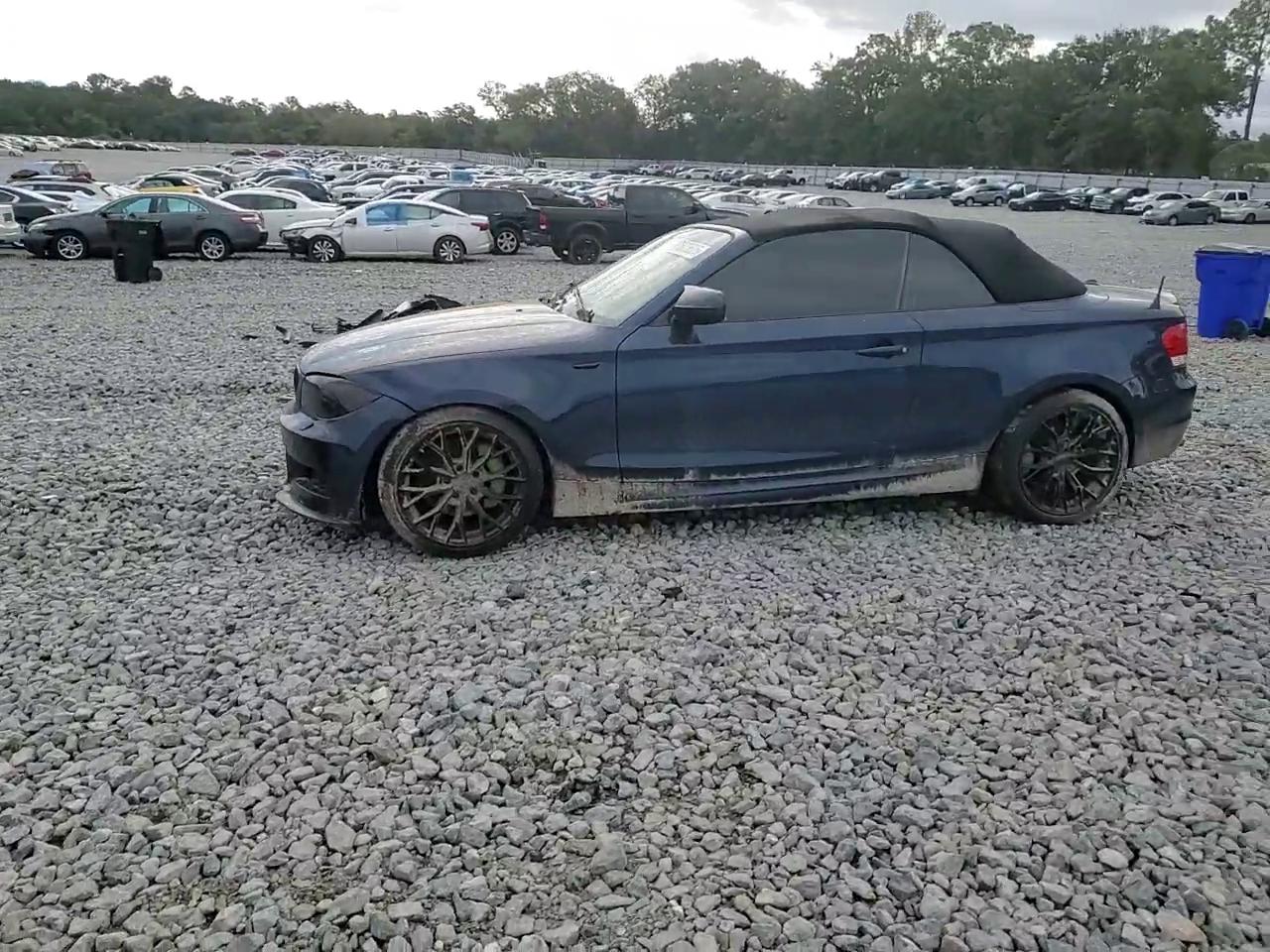 Фото: WBAUN7C53BVM25153