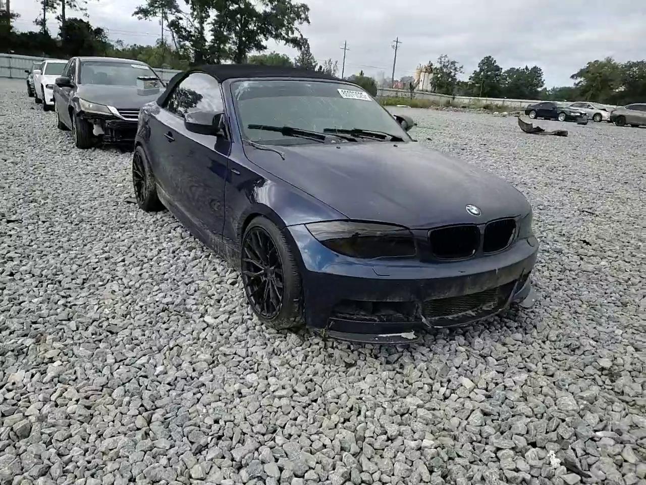 Фото: WBAUN7C53BVM25153