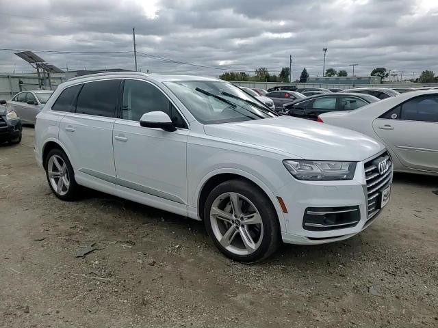 2019 Audi Q7 Prestige VIN: WA1VAAF7XKD001935 Lot: 82694575
