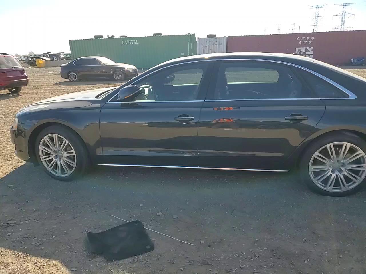 Фото: WAU32AFD4FN007582