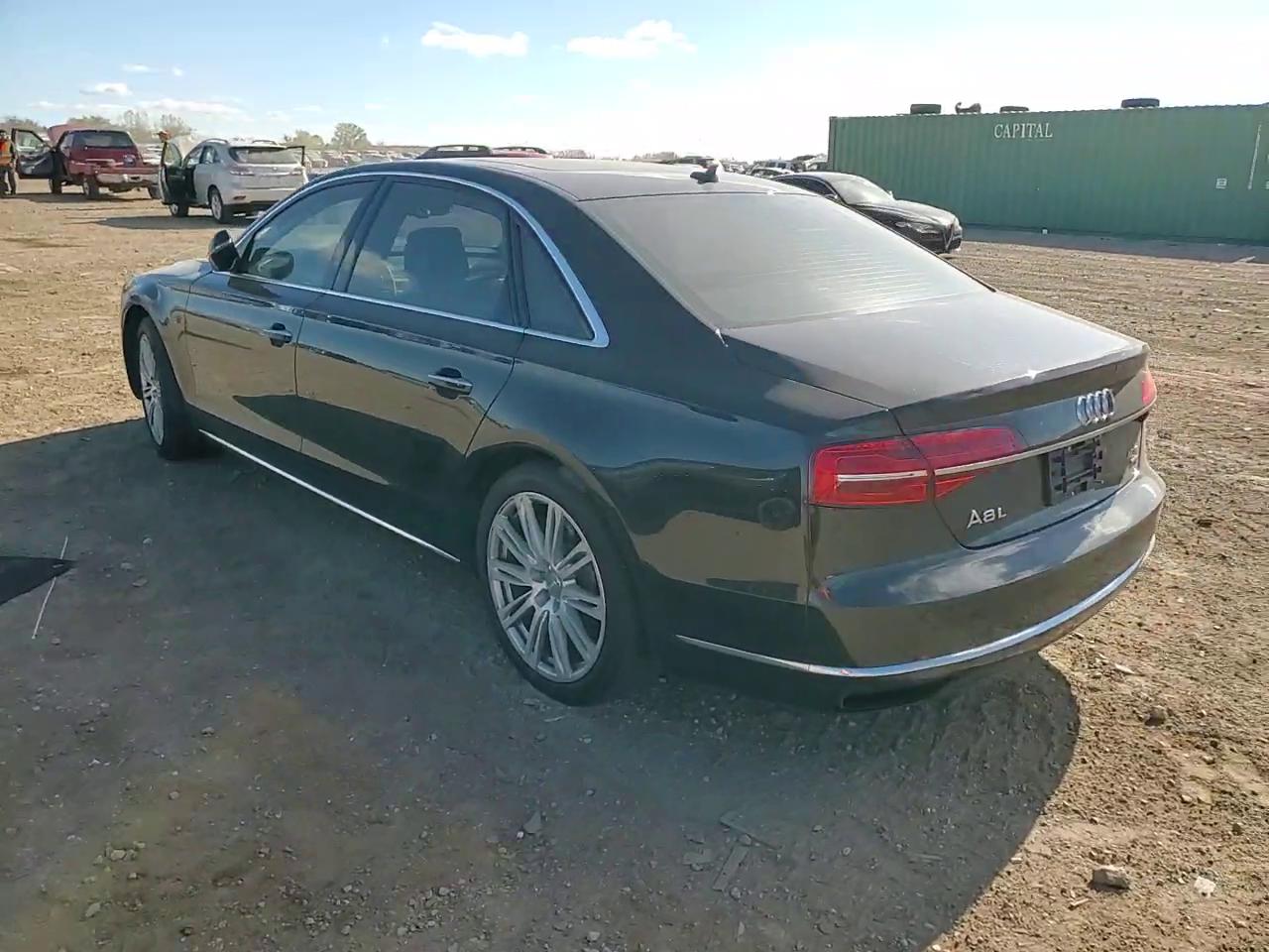 Фото: WAU32AFD4FN007582