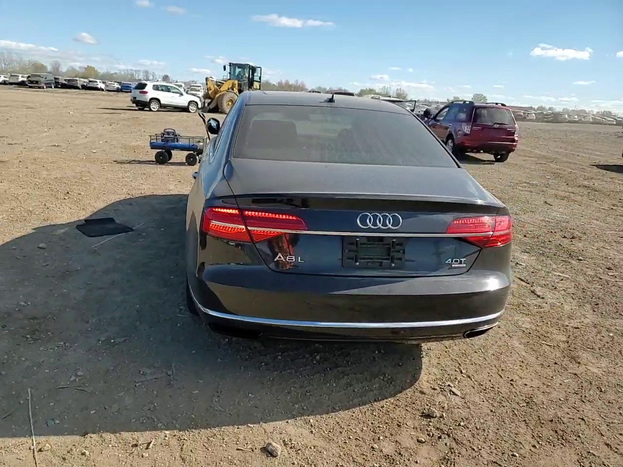 Фото: WAU32AFD4FN007582