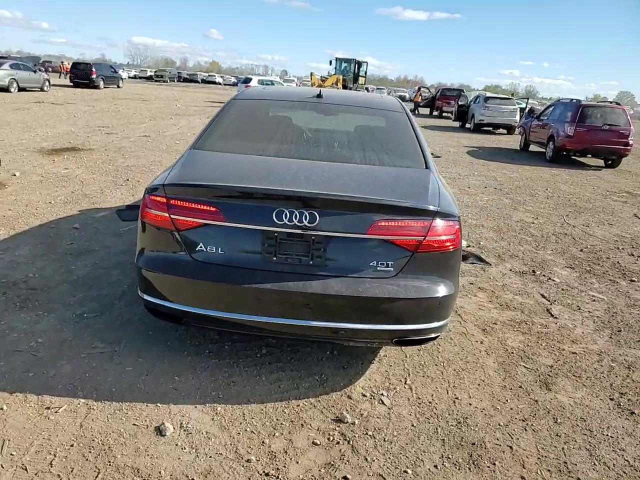 Фото: WAU32AFD4FN007582