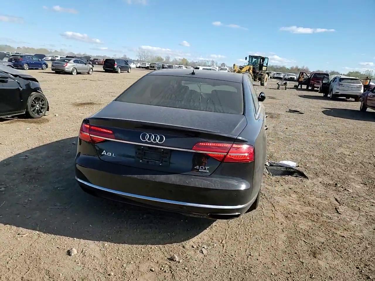 Фото: WAU32AFD4FN007582