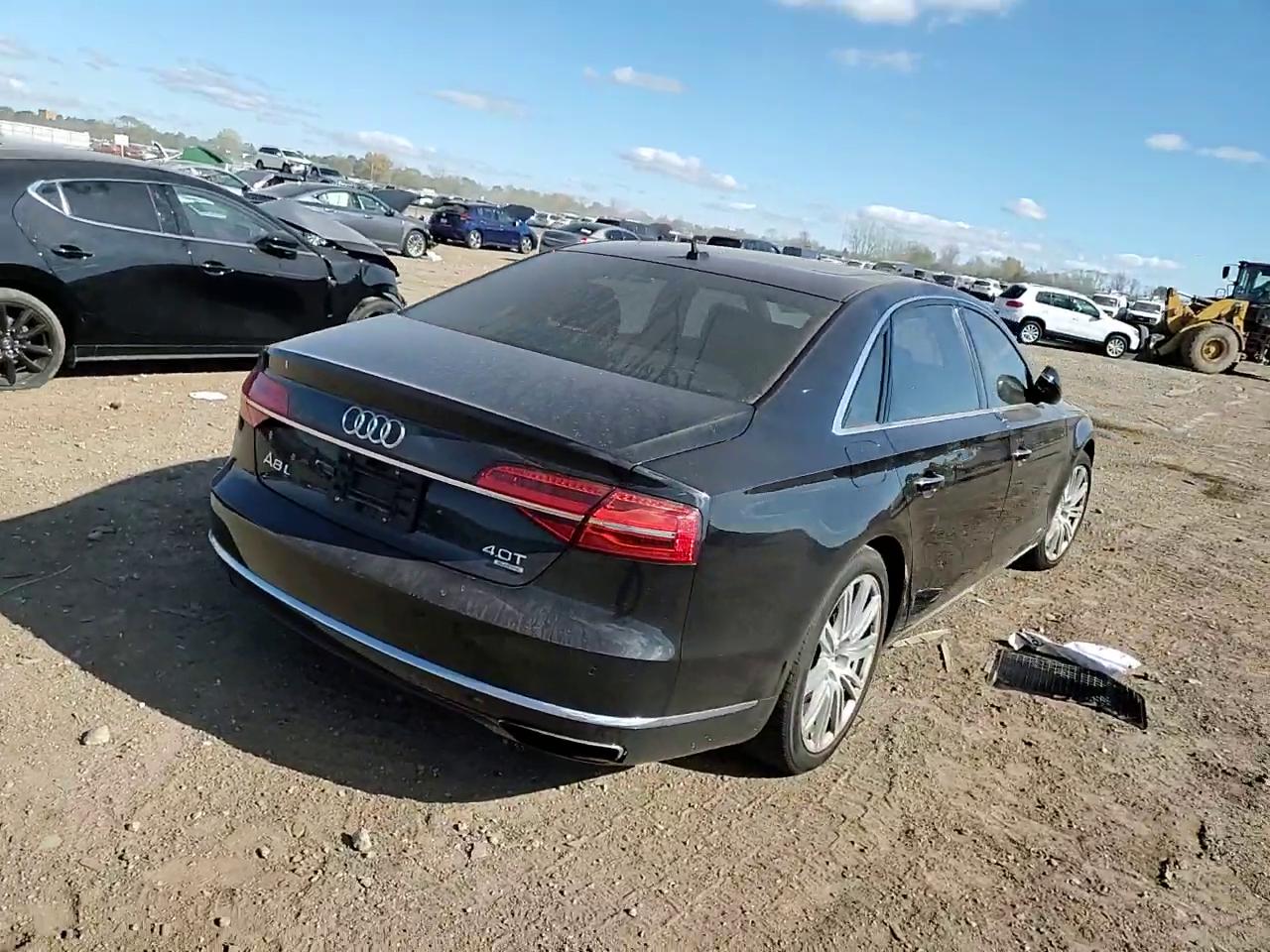 Фото: WAU32AFD4FN007582