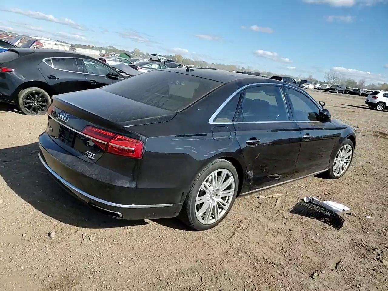 Фото: WAU32AFD4FN007582