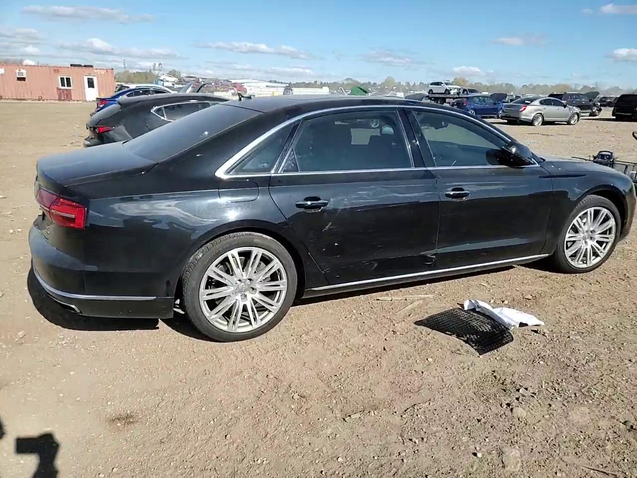 Фото: WAU32AFD4FN007582