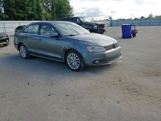 2011 Volkswagen Jetta Sel VIN: 3VWGZ7AJ5BM395665 Lot: 81951635
