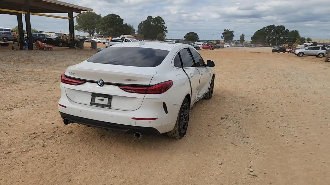 Фото: WBA53AK00R7N49425