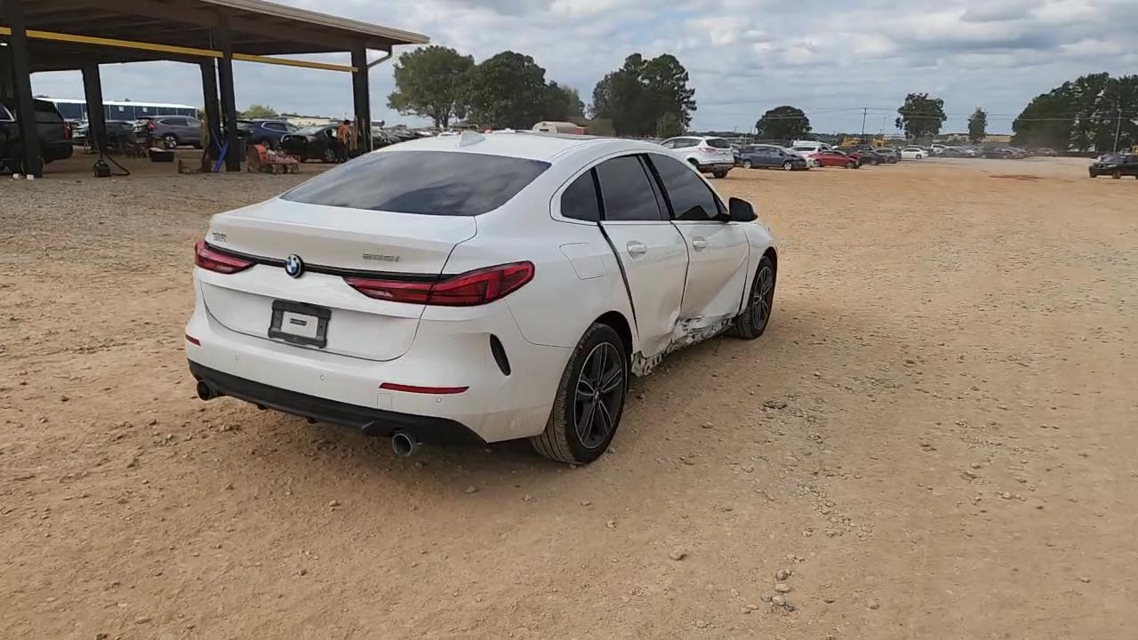 Фото: WBA53AK00R7N49425